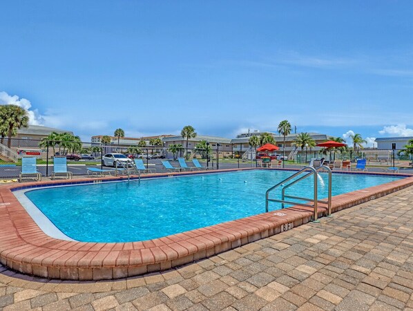 Opvarmet pool