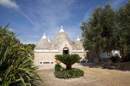 trullo oron call by pugliadamare