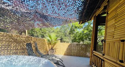 Suite Bambou "Well-being in Bali" - Le soleil des Cévennes