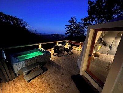 GeoDome 100 mi Views 2½ mi to BR