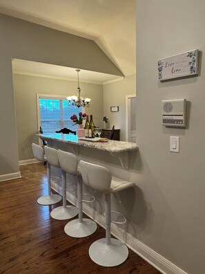 Bar (en la propiedad)