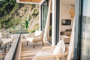 Familie suite, uitzicht op zee | Terras