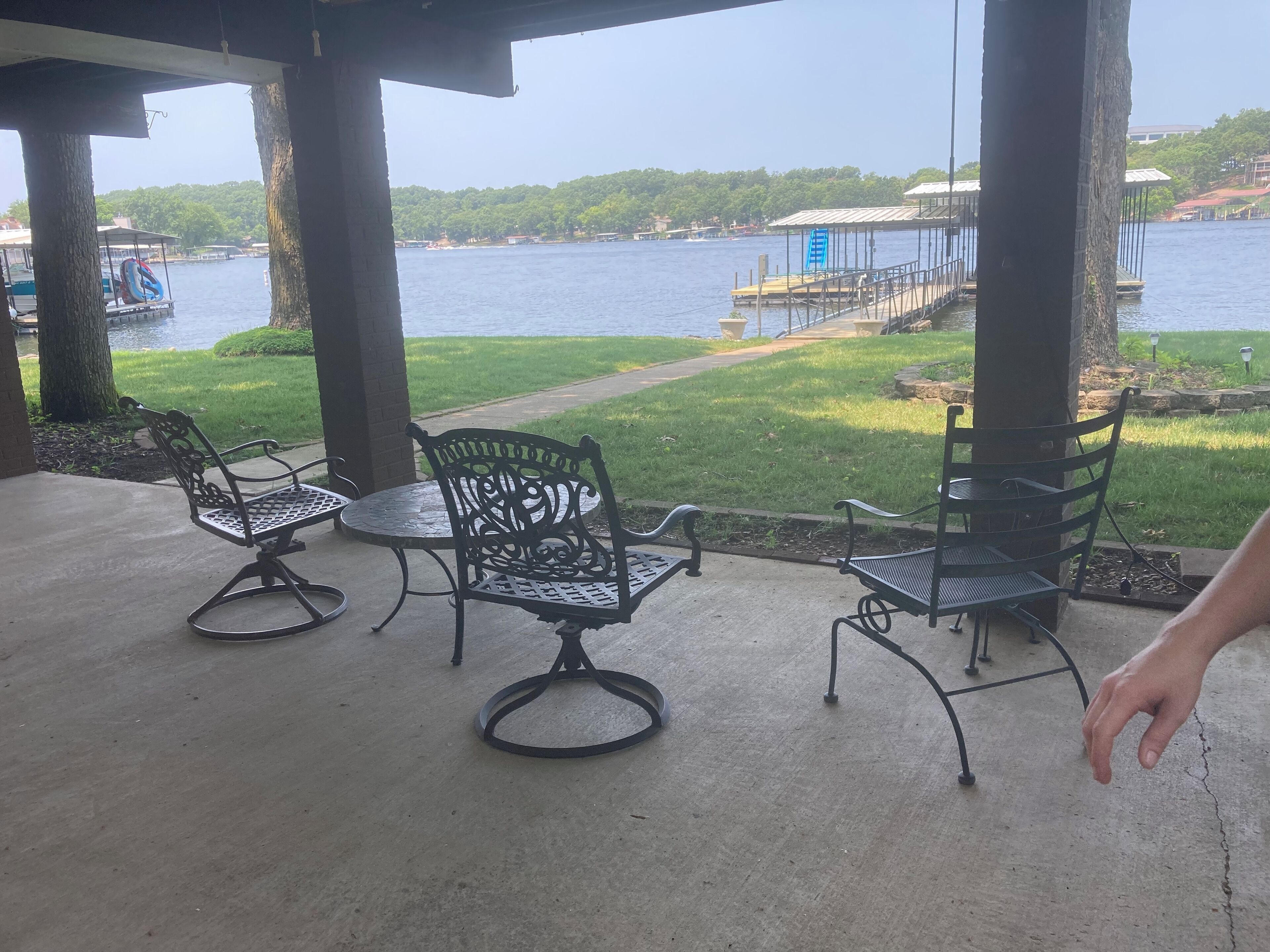 تناول الطعام بالخارج