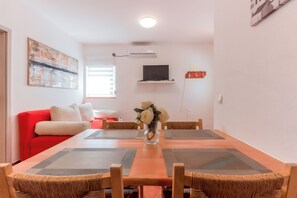Dining - App. 2 - Apartment House Viric /holiday-vir/ (Vir)