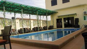 Piscina a l'aire lliure