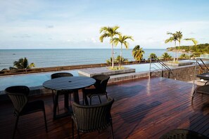 Studio | Outdoor dining - Unity (João Pessoa)