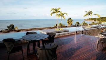 Apartment | Speisen im Freien
