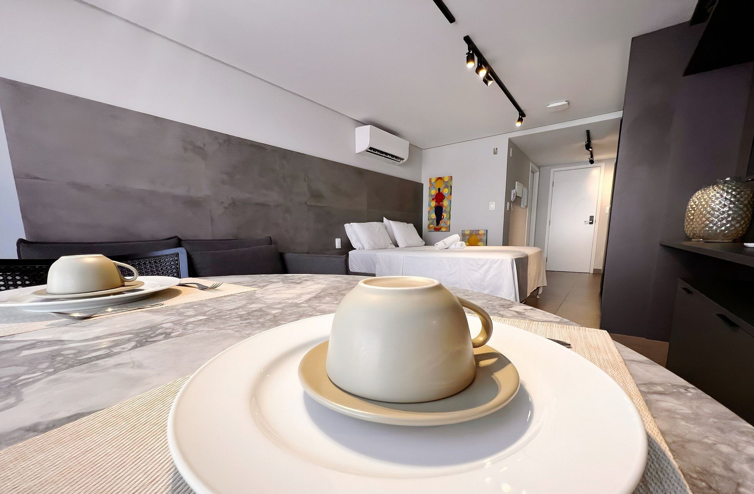 Premier Studio | Dining