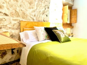 3 soverom, reiseseng for barn, wi-fi (inkludert) og sengetøy