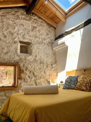 3 bedrooms, travel crib, free WiFi, bed sheets - Relax&+
Tranquilidad, estrellas, campo..Sigüenza ciudad artística medieval
 (Guadalajara)