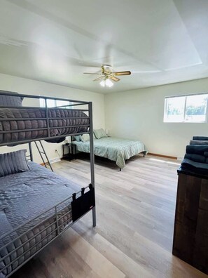 4 soverom, wi-fi og sengetøy