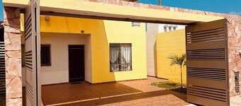 Bonita Casa Vacacional en Las Americas, Mérida