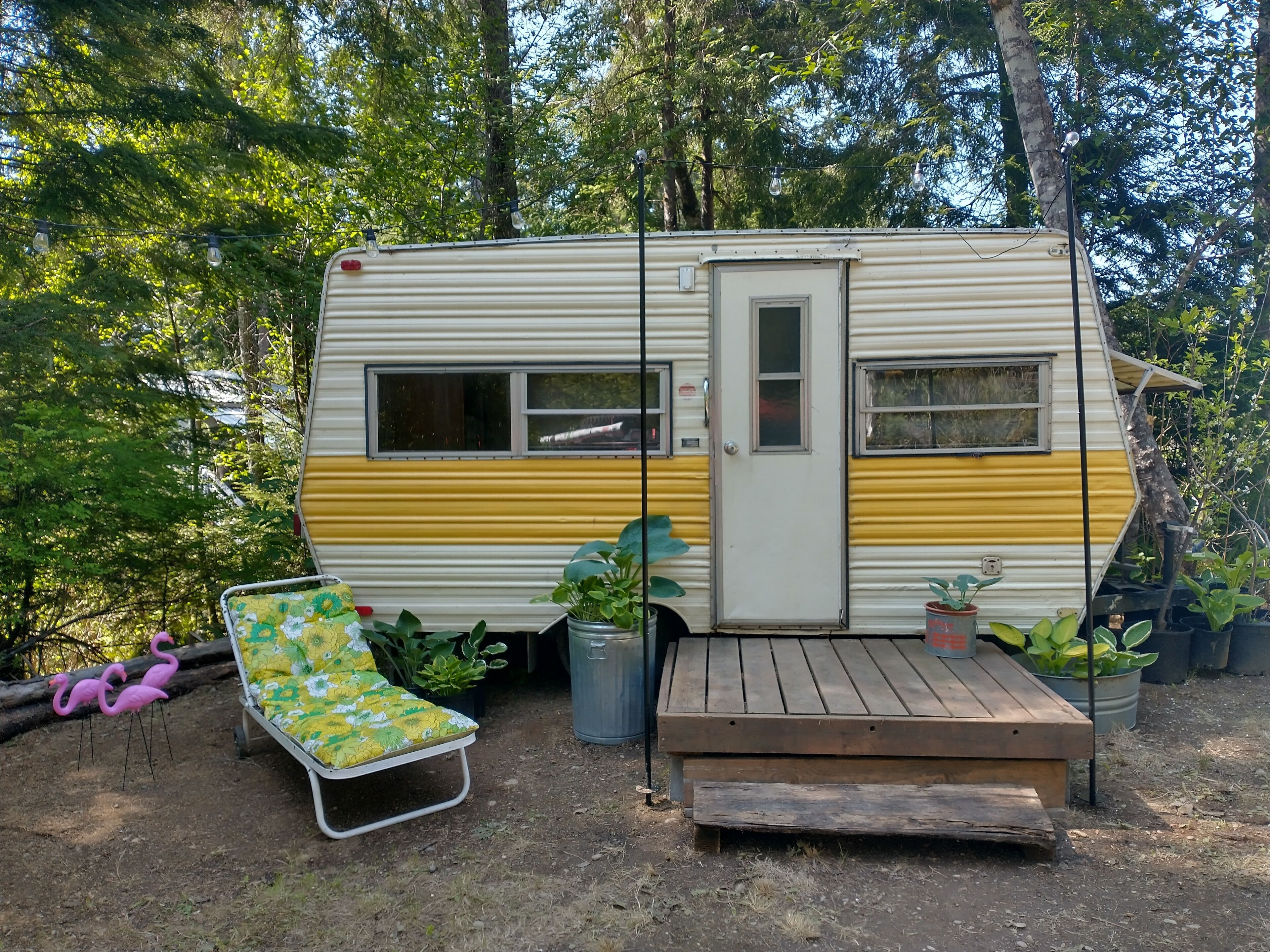 70's Vibes on a Wilderness Lake