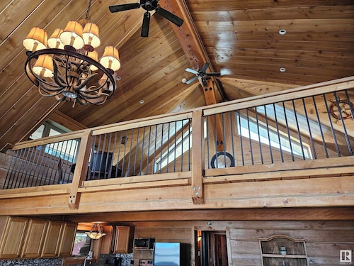 Cozy Lakefront Retreat at Lac La Nonne