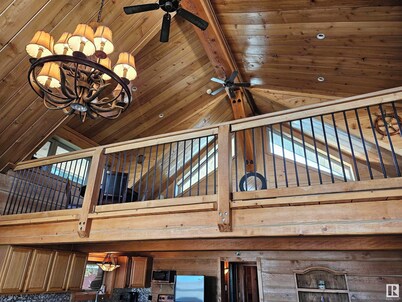 Cozy Lakefront Retreat at Lac La Nonne