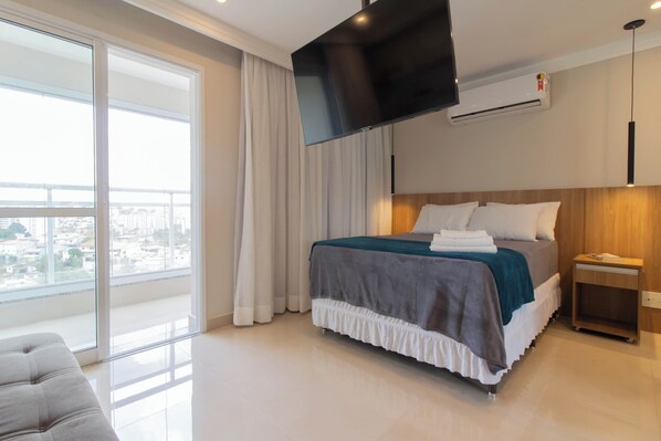 1 habitación, tabla de planchar con plancha, wifi y ropa de cama