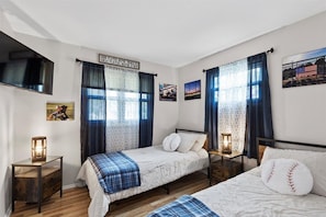 3 bedrooms, WiFi, bed sheets