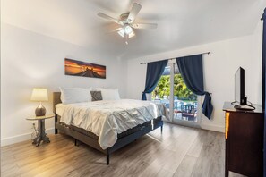 5 habitaciones, tabla de planchar con plancha, wifi y ropa de cama 