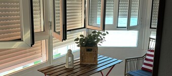 Apartamento con Vistas a Playa. Ideal Para Familias