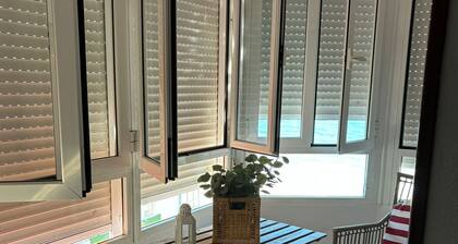 Apartamento con Vistas a Playa. Ideal Para Familias