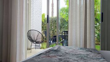 1 chambre, fer et planche Ă repasser, Wi-Fi gratuit, draps fournis