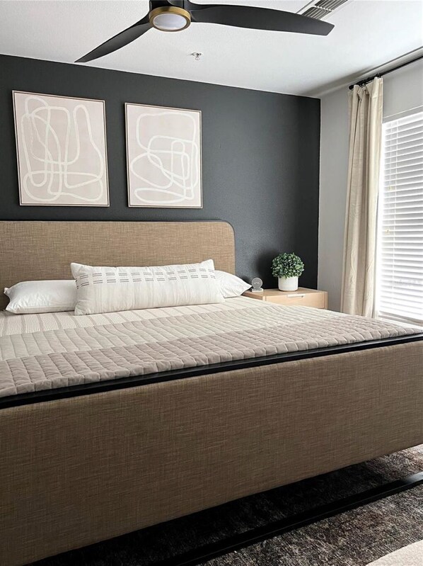 2 bedrooms, iron/ironing board, free WiFi, bed sheets