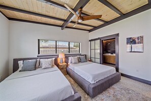 4 bedrooms, iron/ironing board, WiFi, bed sheets