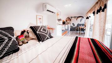 Casa móvil, vistas a la montaña | 1 dormitorio, minibar, wifi gratis y ropa de cama