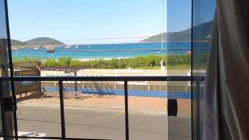 Luxury Double or Twin Room, Lanai | Soundproofing