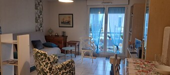 T2 in Ramonville close to the Canal du Midi and science schools