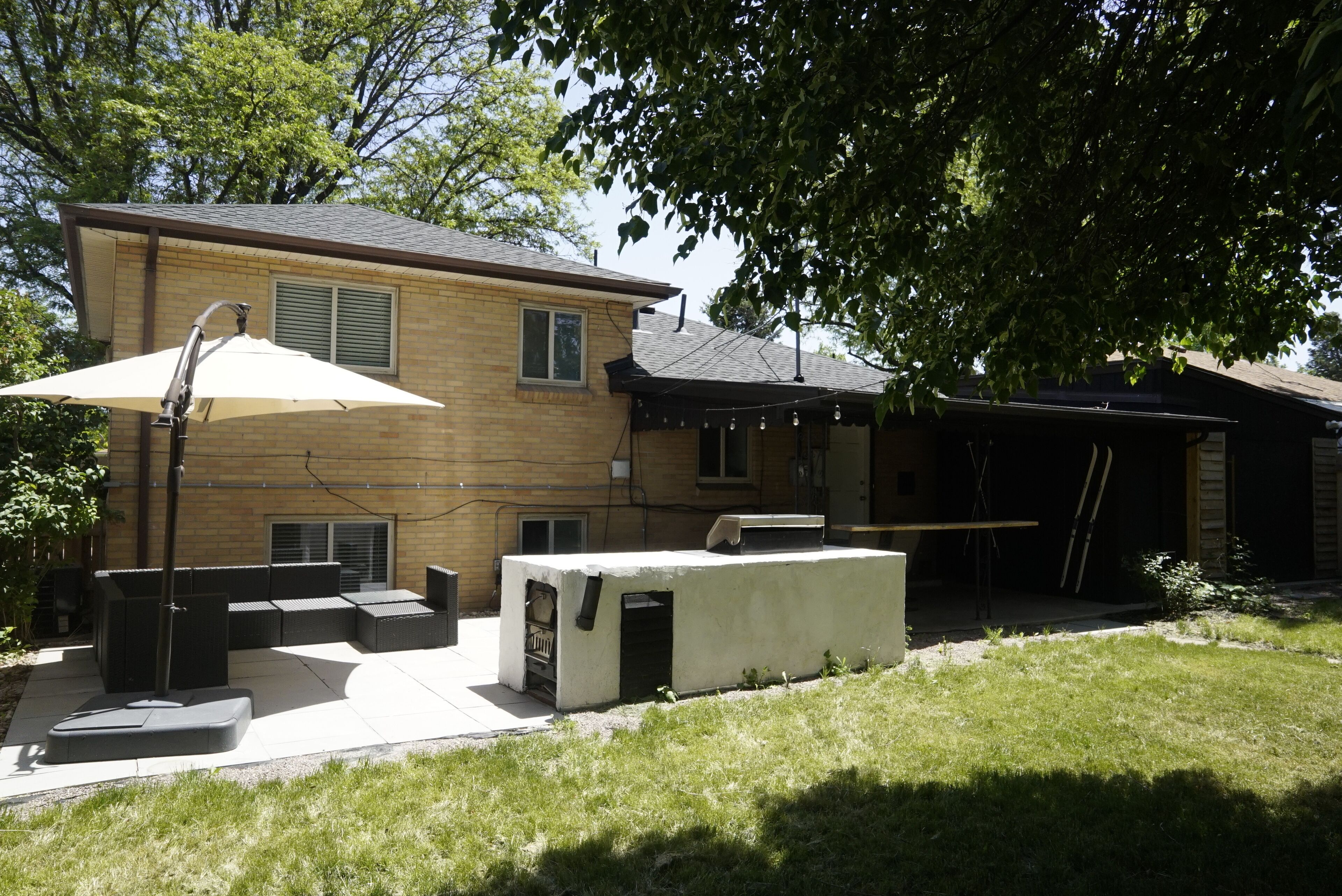 4bed/2ba w private patio
