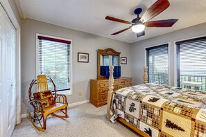3 bedrooms, internet, bed sheets