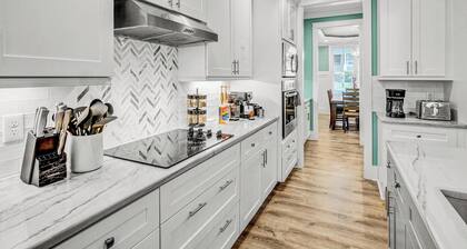 Exquisite Downtown Retreat2 Min to DPAC 5 Min Duke