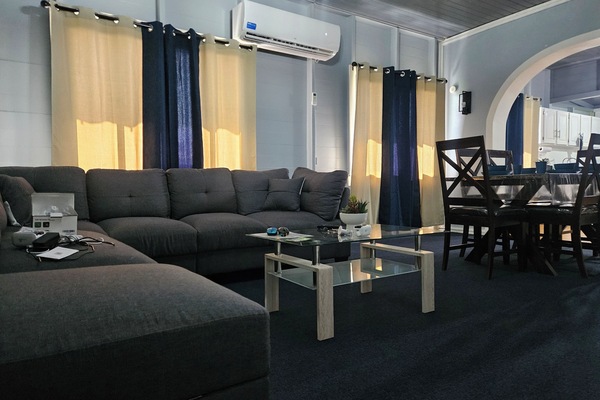 Spacious 3-Bedroom Getaway perfectly located in the Heart of V/ Hoop Public Rd.