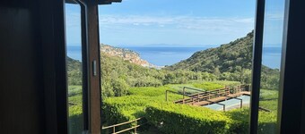 Beautiful Rustic Villa with Garden and Pool just outside Porto Santo Stefano