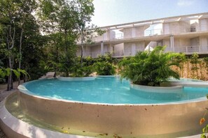 Pool - Cozy studio in the jungle with private pool plunge (Tulum)