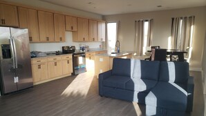Interior - New Luxury 1BR Condo – Walk to the Beach (Panama City Beach)