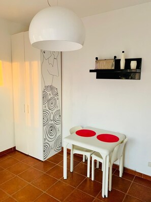 Interior - Vico Milano 300mt from M3 Dergano fully equipped (Milano)