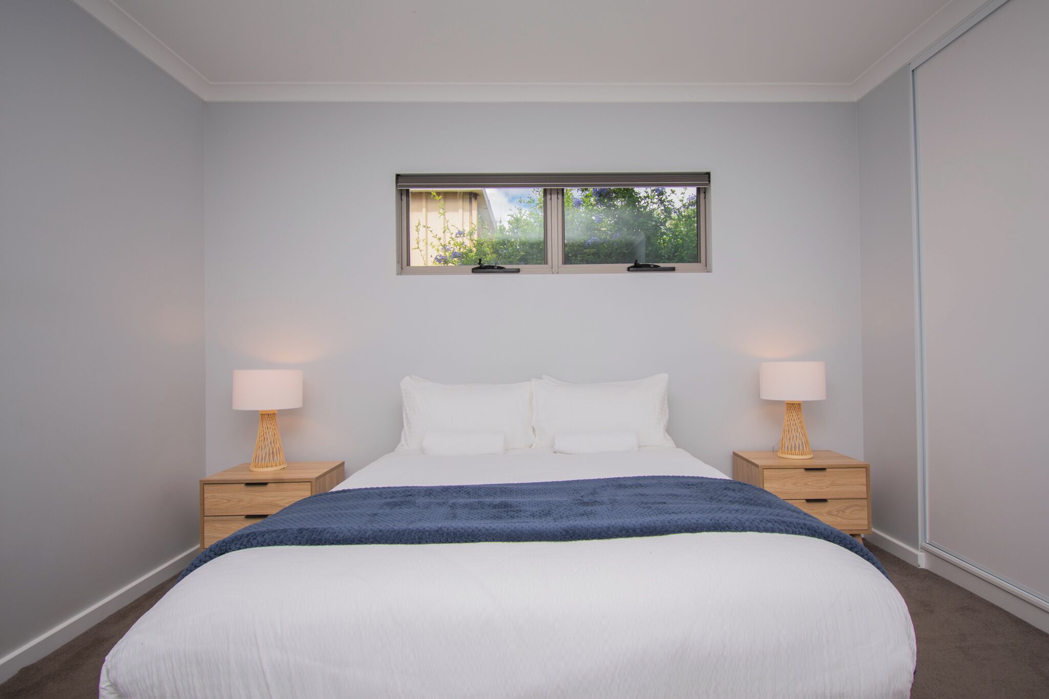 4 bedrooms, iron/ironing board, free WiFi