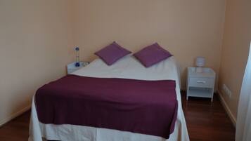 1 chambre, fer et planche à repasser, Wi-Fi