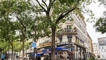 Extérieur