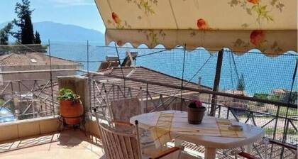 Apartment 'Menidi' with Sea View, Wi-Fi and Air Conditioning