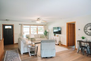 TV connectée, cheminée