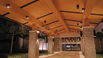 Overnatningsstedets indgangsparti