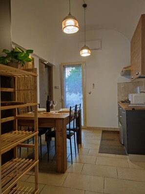 Rum - 1 dubbelsäng - icke-rökare - privat badrum | Eget kök