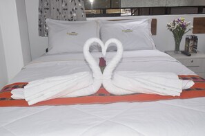 1 bedroom, iron/ironing board, WiFi