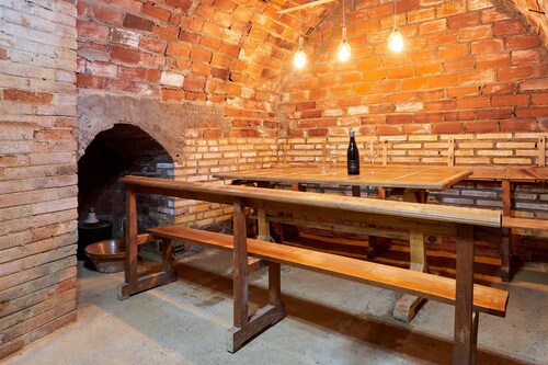 Country House 'Casa Visi' with Shared Terrace, Private Garden and Wi-Fi