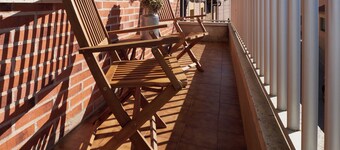 Country House 'Casa Visi' with Shared Terrace, Private Garden and Wi-Fi