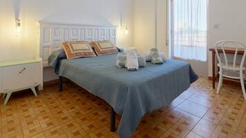 3 dormitorios, wifi gratis, ropa de cama