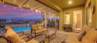 Secluded Private Golf/Pool Home With Game Room